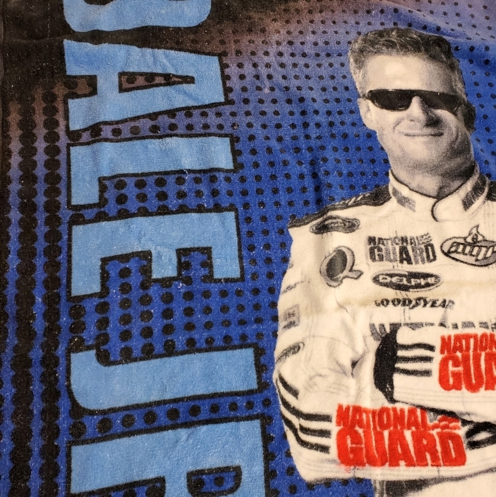 ⛱ Dale Jr 88 Nascar Beach Towel - Picture 6 of 16